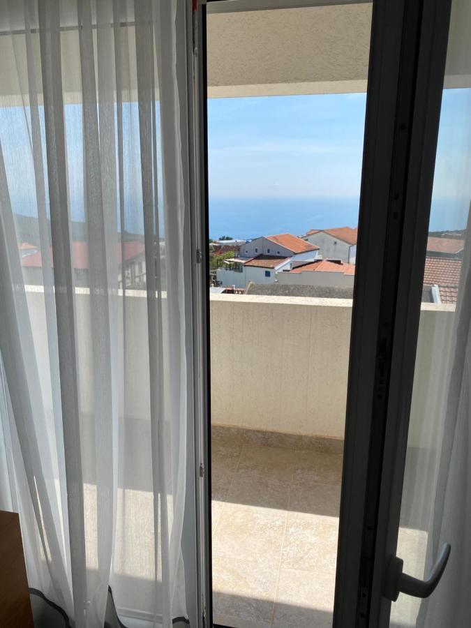 Apartments Wild Beauty - Krimovica بودفا المظهر الخارجي الصورة