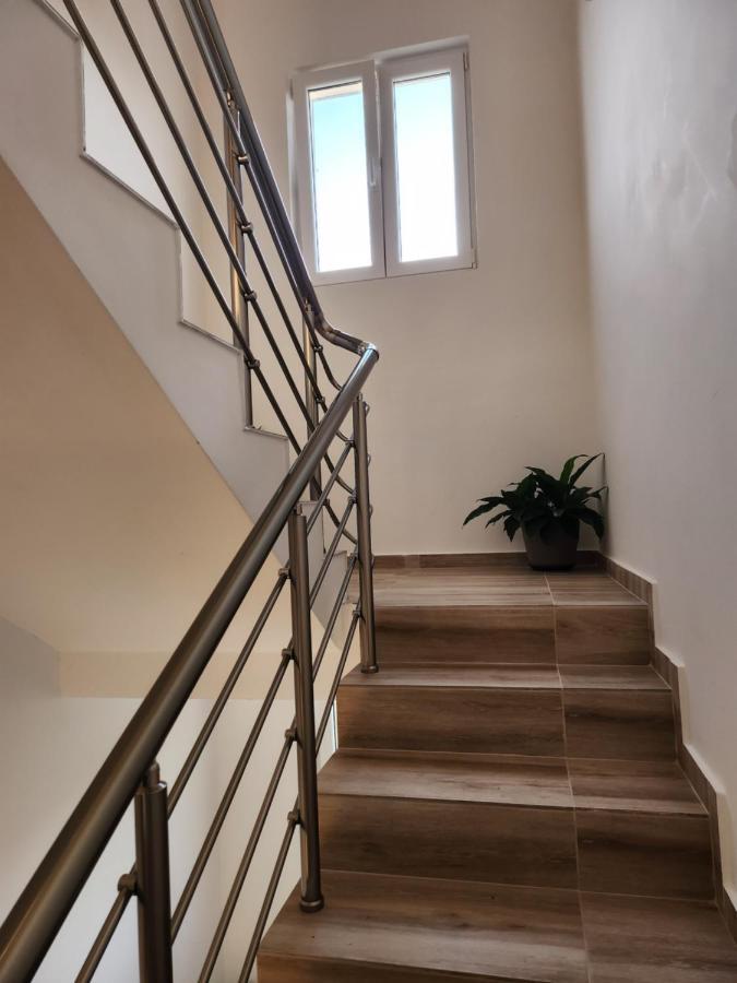 Apartments Wild Beauty - Krimovica بودفا المظهر الخارجي الصورة