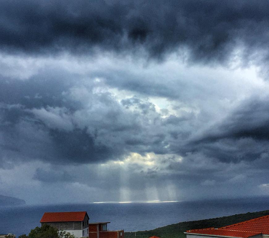 Apartments Wild Beauty - Krimovica بودفا المظهر الخارجي الصورة